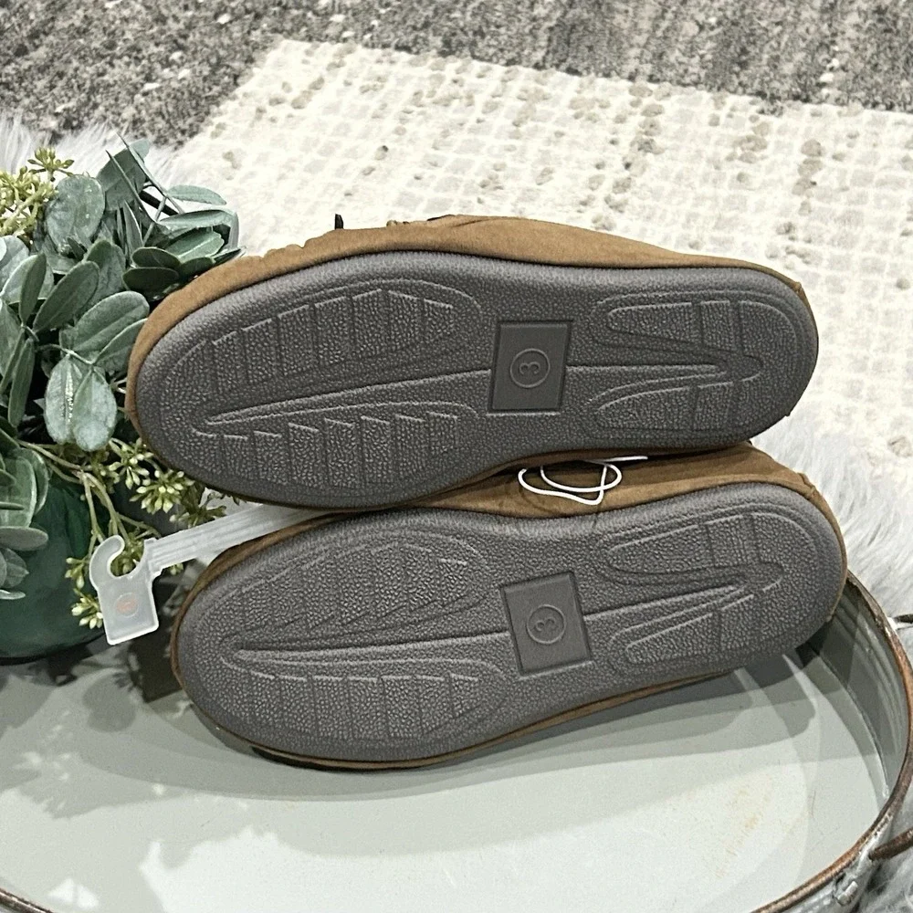 Cat & Jack Brown Boys' Lionel Moccasin Slippers‎ Youth Size 3 NEW
